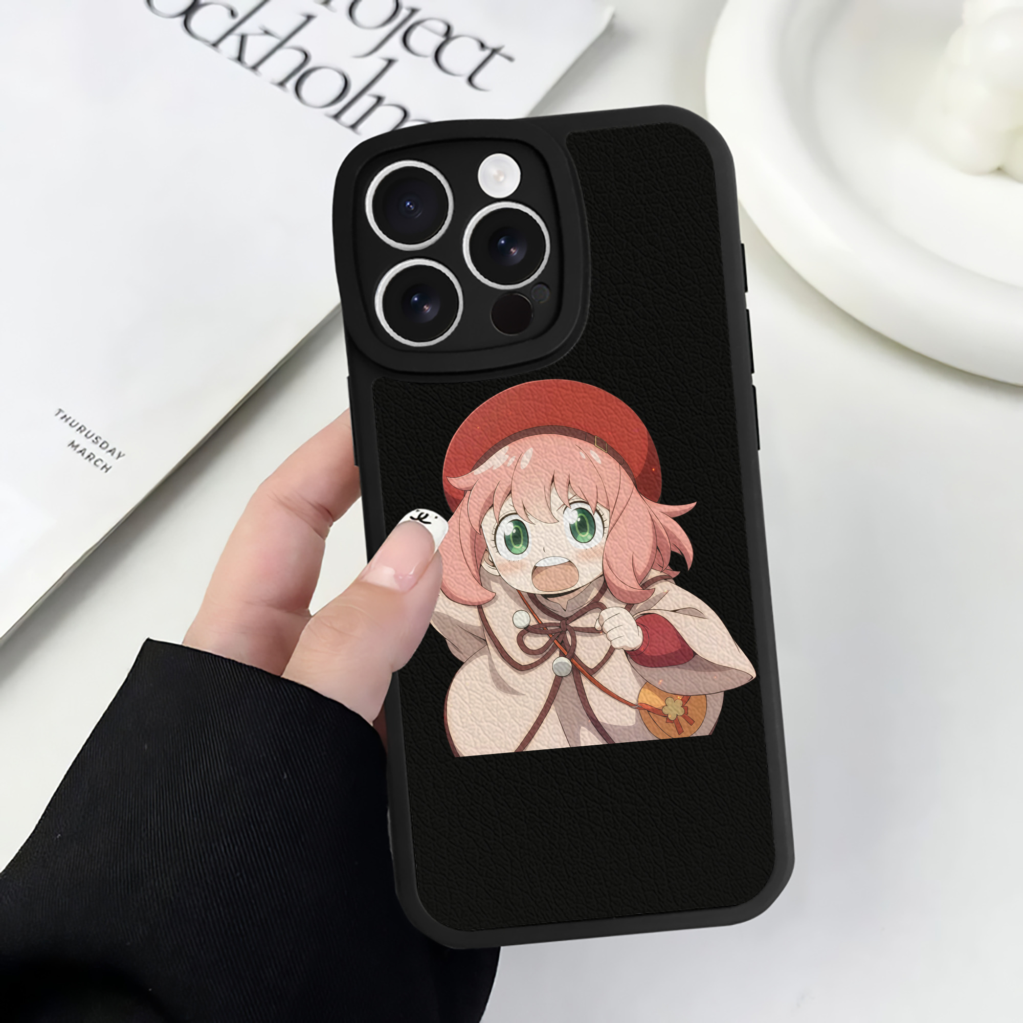 （画像用） SPY×FAMILY间谍家家酒 【iPhone 16シリーズ対応】シリコンスマホケース（レザー調） 材質：シリコン